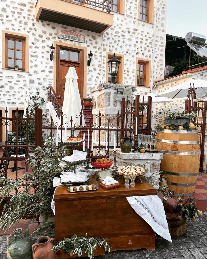 Εννεα Μουσεσ Παραδοσιακός Ξενώνας Velventos Экстерьер фото