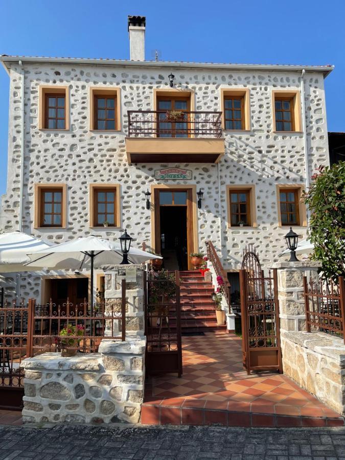 Εννεα Μουσεσ Παραδοσιακός Ξενώνας Velventos Экстерьер фото